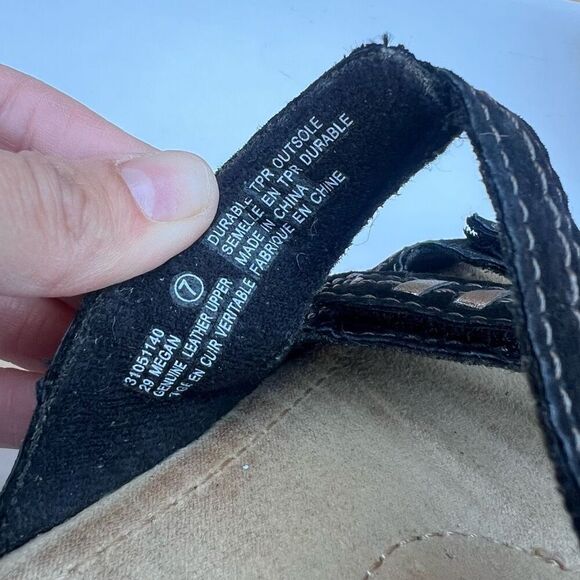 Earth Spirit Womens Size 7 Megan Sandals Comfort Shoes Black Leather Adjustable - Picture 6 of 7